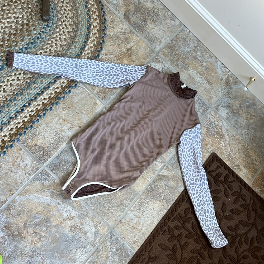 Free People x Acacia Surf Rash Guard size P NWT - Picture 12 of 15